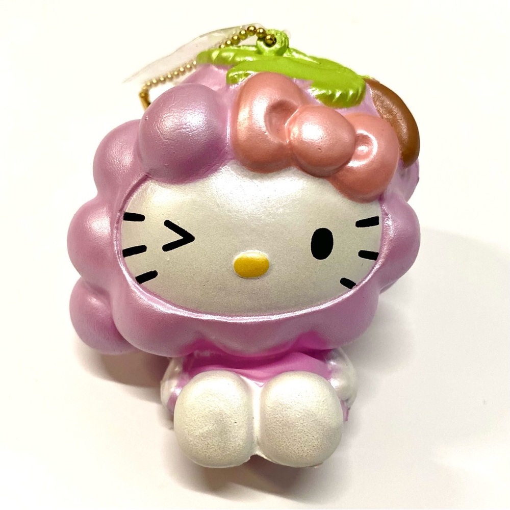 Hello Kitty Sanrio Grape Slow Rising Squishy 
Keychain